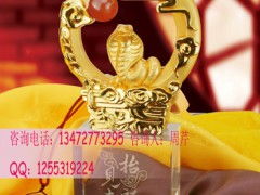 匠心典藏，時歲鎏金 企業十周年慶與蛇年節慶禮品精選